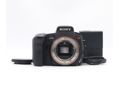 Фотоаппарат зеркальный Sony a300 body (Japan)