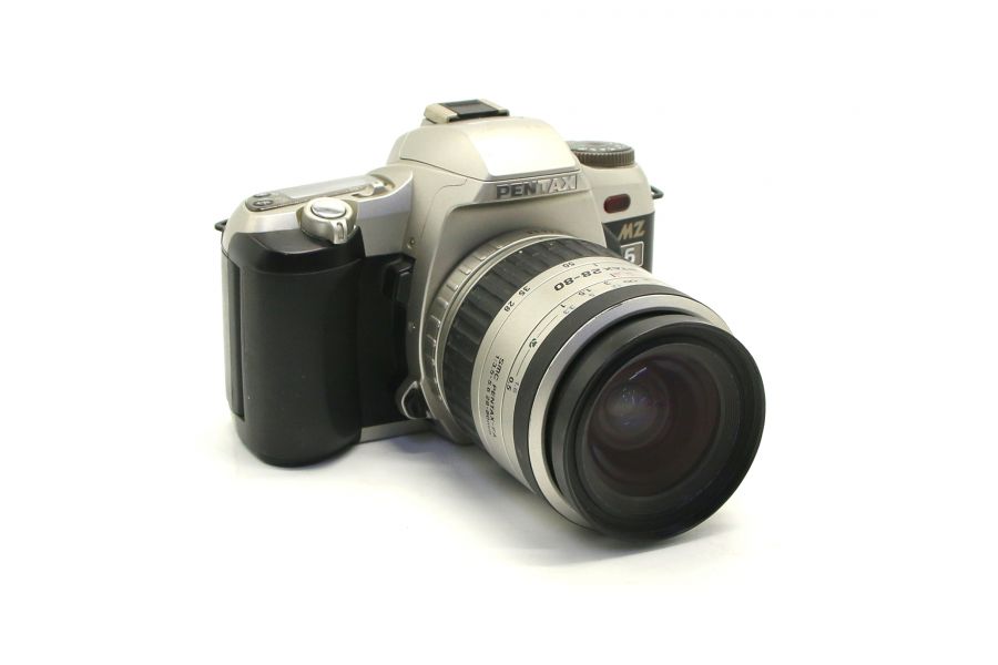 Зеркальный пленочный фотоаппарат Pentax MZ-6 kit