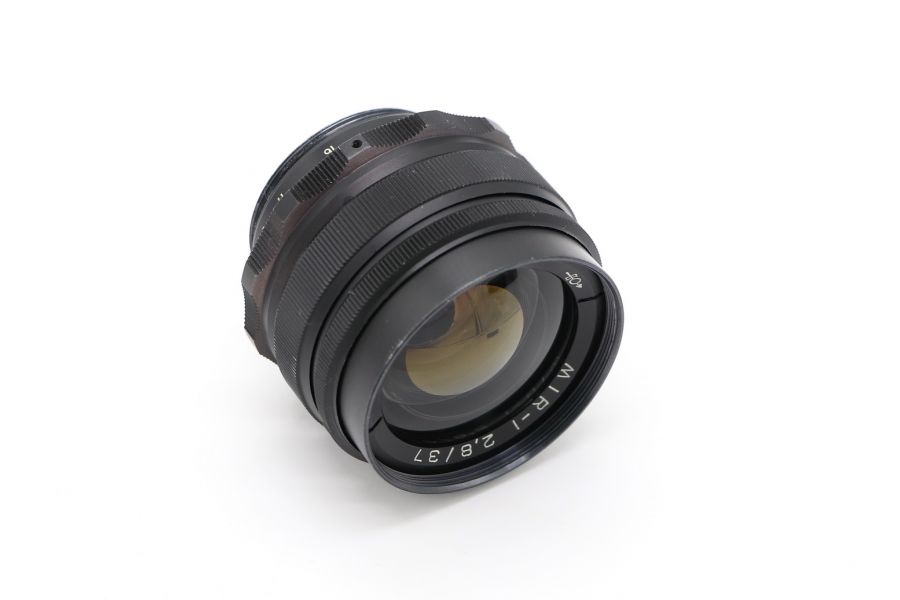 Мануальный объектив Мир-1 2,8/37 black M42