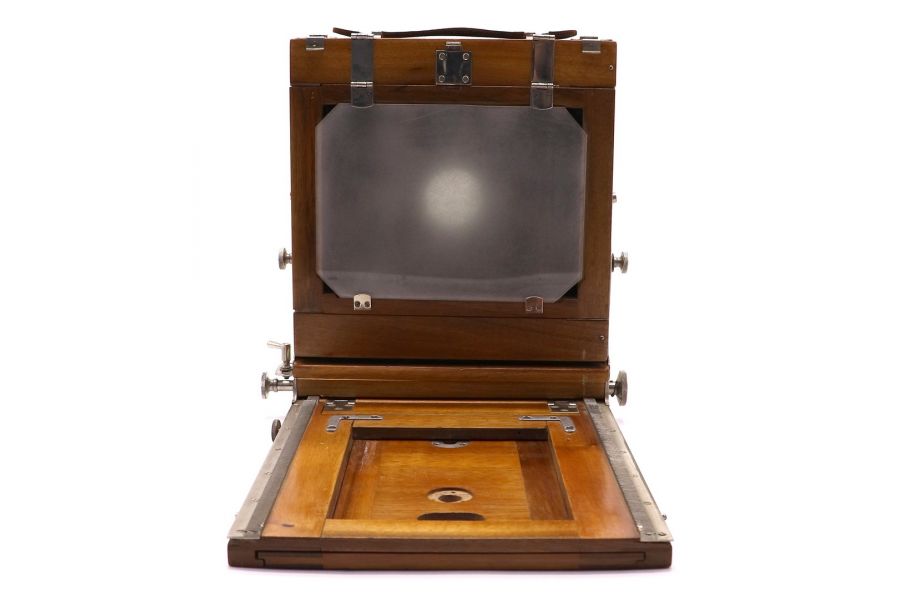 Советский крупноформатный фотоаппарат ФК 13х18