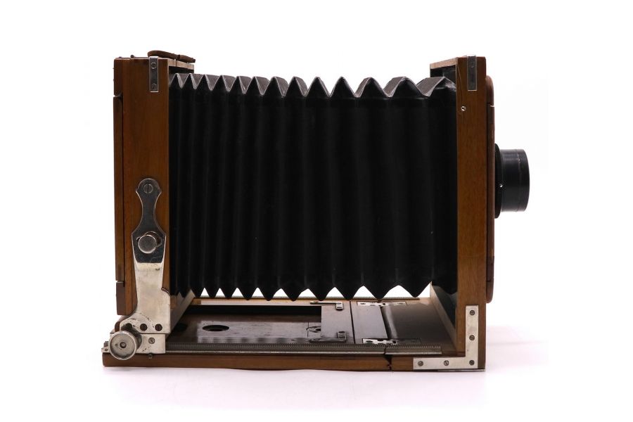 Советский крупноформатный фотоаппарат ФК 13х18