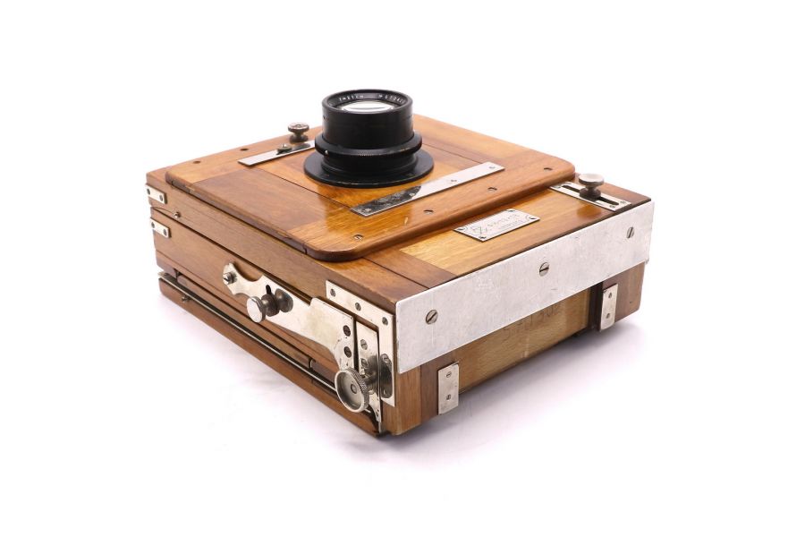 Советский крупноформатный фотоаппарат ФК 13х18