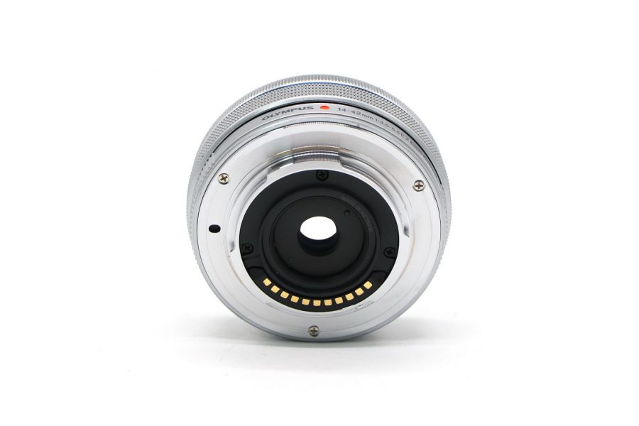 Объектив Olympus M.Zuiko Digital 14-42mm f/3.5-5.6