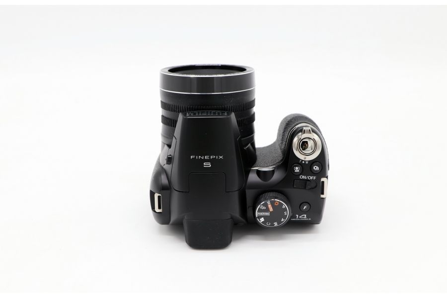 Фотокамера компактная Fujifilm FinePix S4200