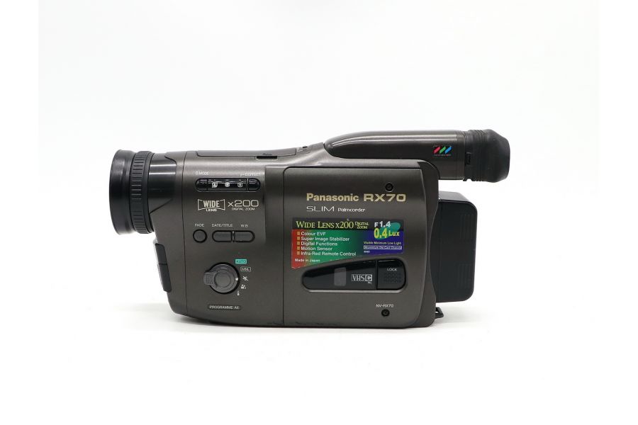 Видеокамера японская Panasonic NV-RX70EN