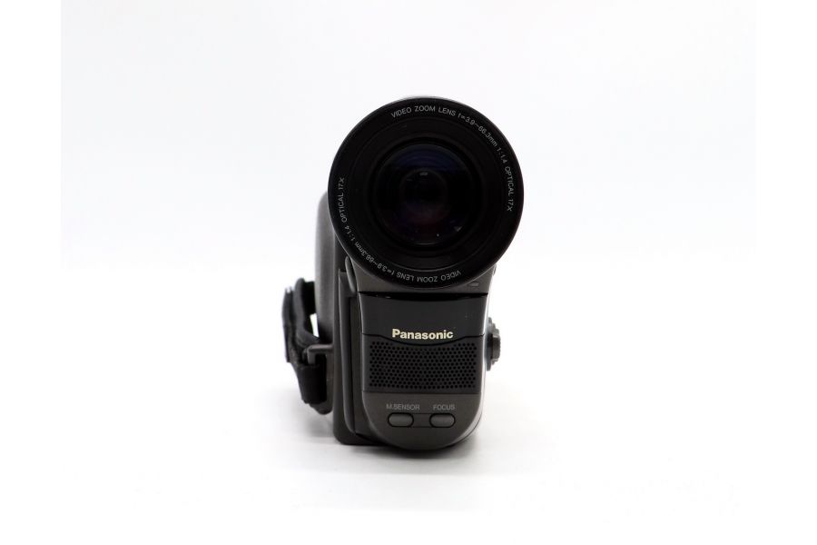 Видеокамера японская Panasonic NV-RX70EN