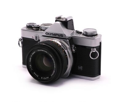 Зеркальная камера Olympus OM-1n kit (Japan, 1985)