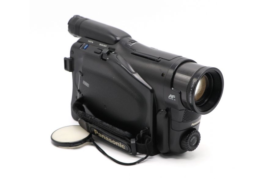 Видеокамера Panasonic NV-RX1EN (Japan, 1997)