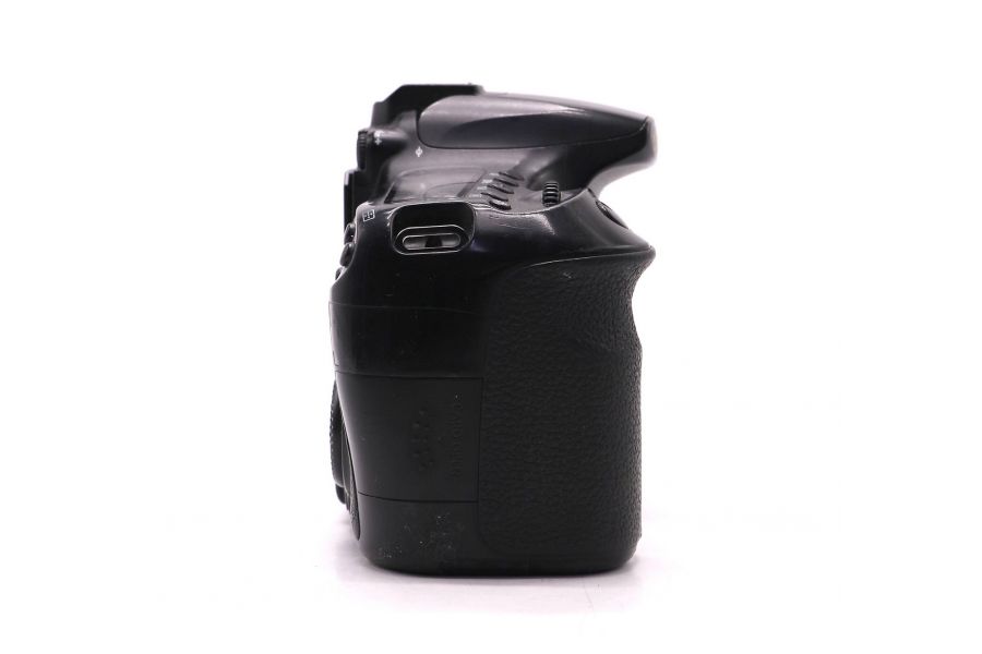 Canon EOS 60D body (пробег 118335 кадров)