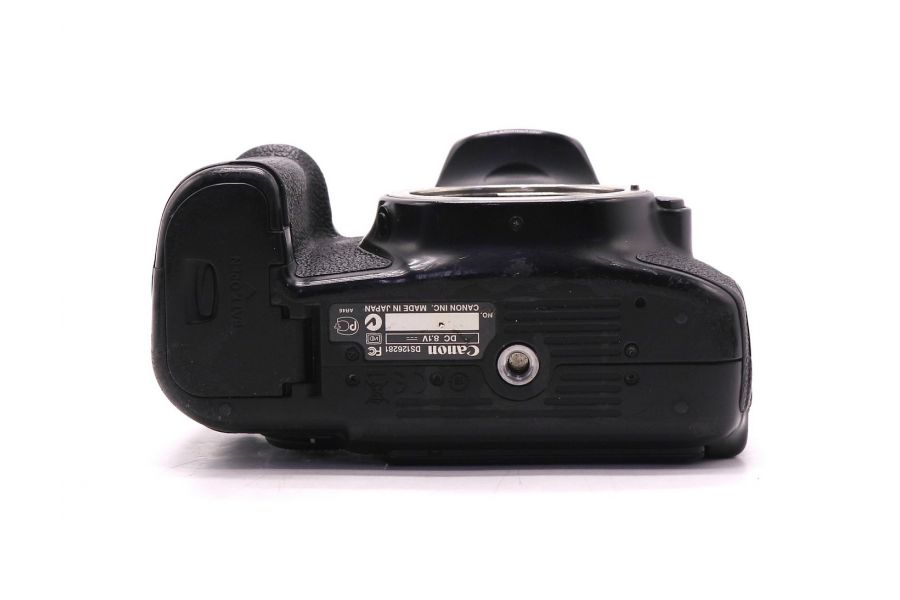 Canon EOS 60D body (пробег 118335 кадров)