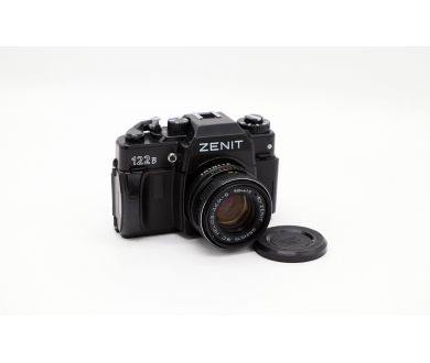 Зеркальный фотоаппарат Зенит 122В kit (СССР)