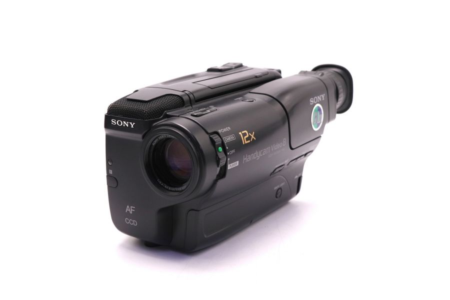 Формата Video 8 видеокамера Sony CCD-TR380E