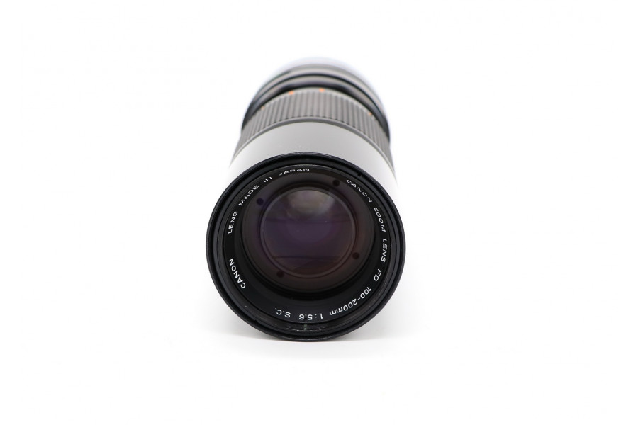 Мануальный объектив Canon FD 100-200mm f/5.6 S.C.