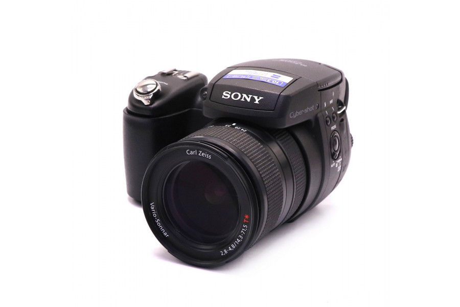 Циифровой фотоаппарат Sony Cyber-shot DSC-R1