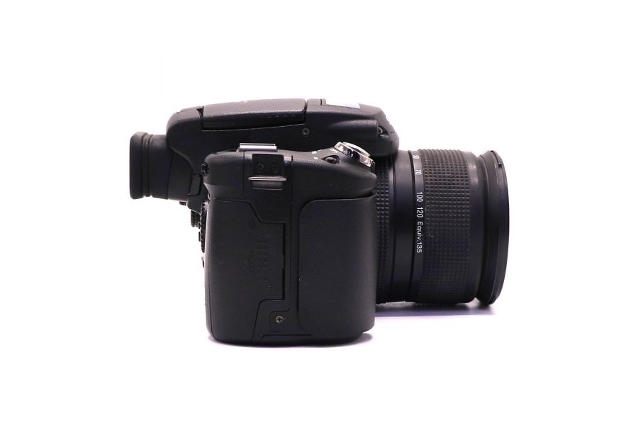 Циифровой фотоаппарат Sony Cyber-shot DSC-R1