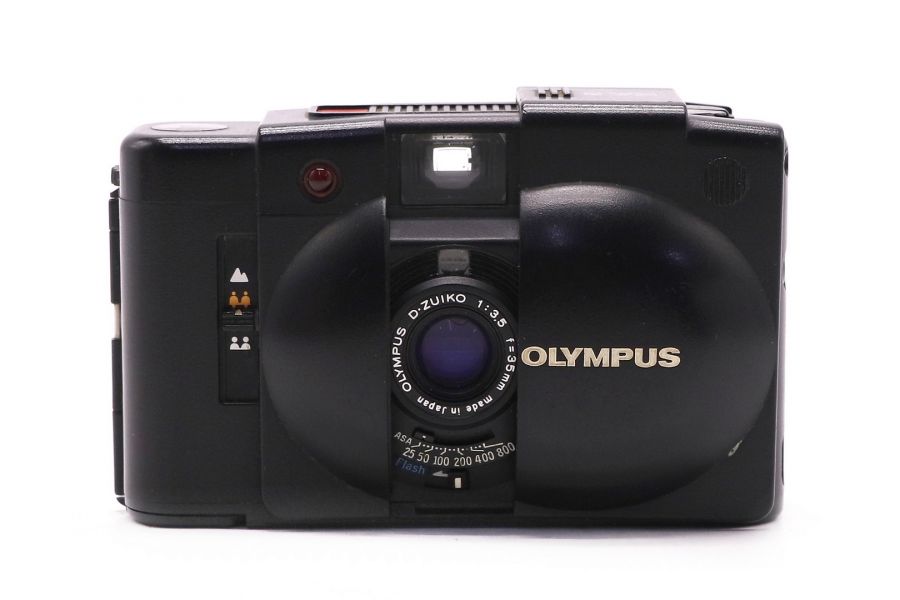 Фотокамера аналоговая Olympus XA 2 (Japan, 1986)