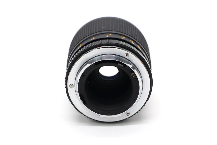 Объектив Yashica MC Zoom 35-70mm f/3.5-4.5