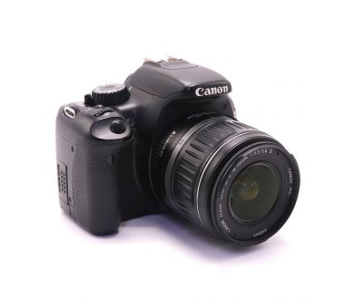 Canon EOS 550D kit (пробег 30125 кадров)