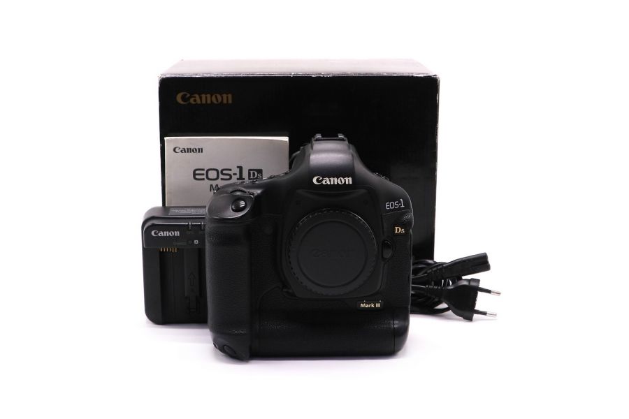 Камера Canon EOS 1Ds Mark III body в упаковке