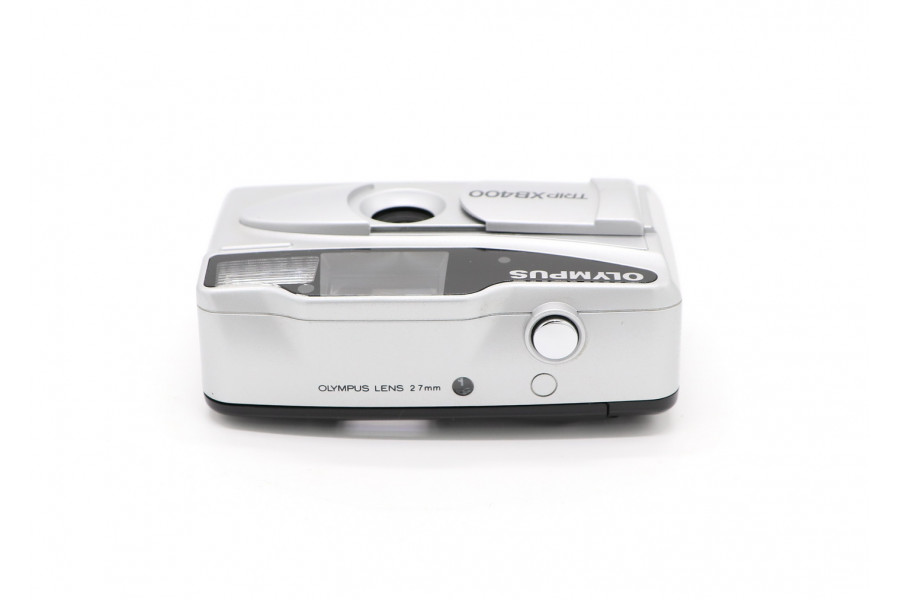 Компактная плёночная камера Olympus Trip XB400