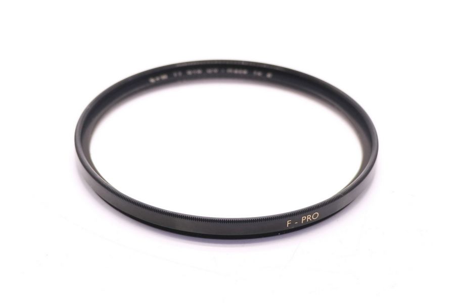 Светофильтр B+W 77 010 UV - Haze 1x