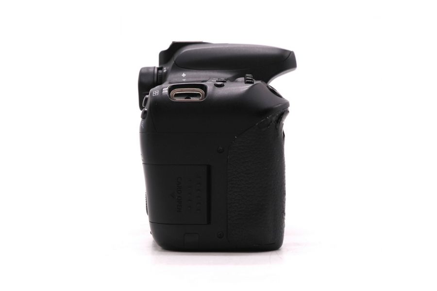 Canon EOS 77D body (пробег 202000 кадров)