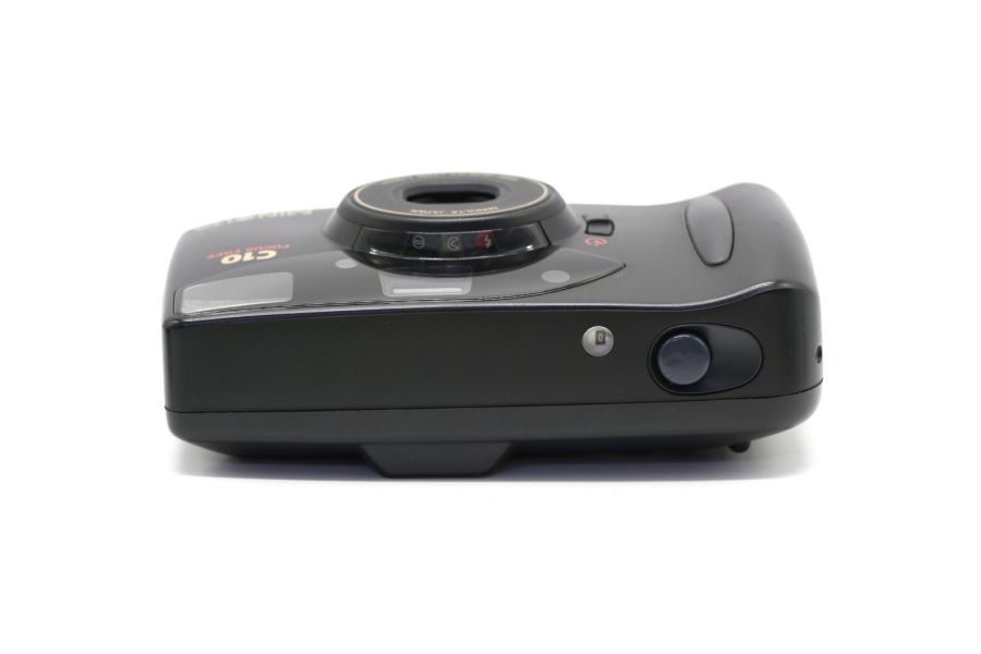 Компактная аналоговая камера Minolta C10