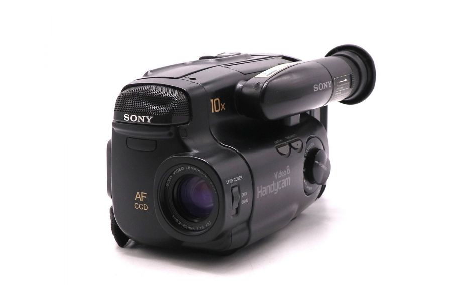 Компактная аналоговая видеокамера Sony CCD-TR350E