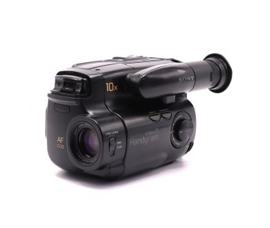 Компактная аналоговая видеокамера Sony CCD-TR350E