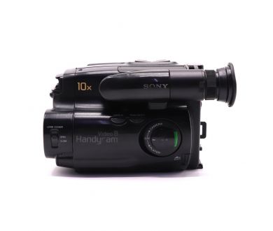 Компактная аналоговая видеокамера Sony CCD-TR350E