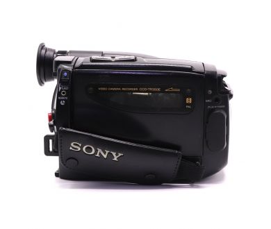 Компактная аналоговая видеокамера Sony CCD-TR350E