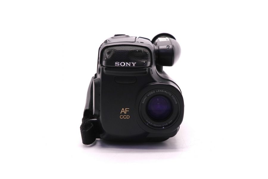 Видеокамера Sony CCD-TR350E (Japan, 2001)