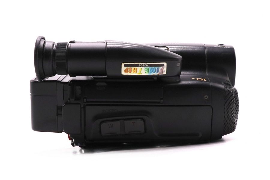 Компактная аналоговая видеокамера Sony CCD-TR350E