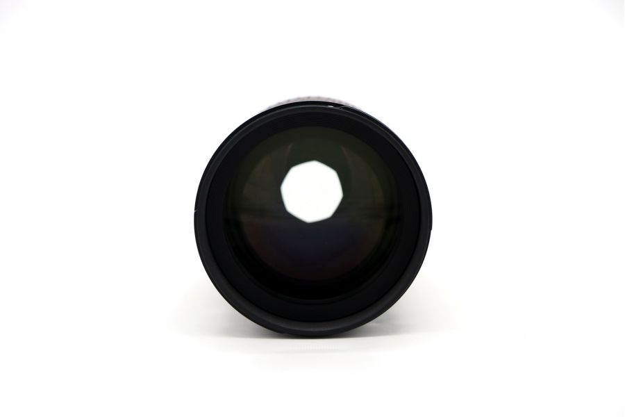 Samyang 85mm f/1.4 AS IF UMC Sony E в упаковке