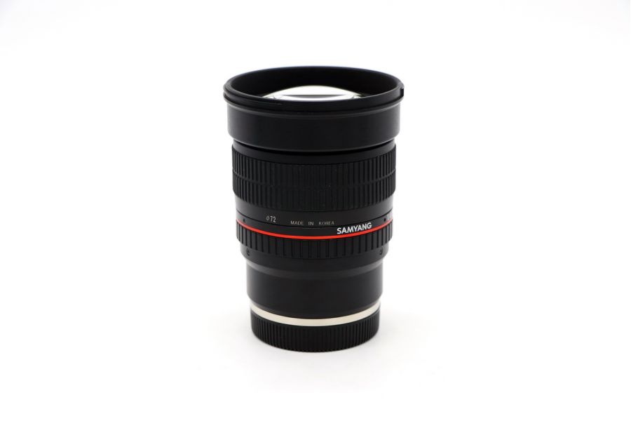 Samyang 85mm f/1.4 AS IF UMC Sony E в упаковке