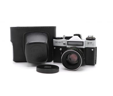Фотокамера Зенит ЕТ silver + Гелиос 44-2 (1986 г.)