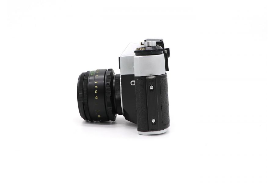 Фотокамера Зенит ЕТ silver + Гелиос 44-2 (1984)