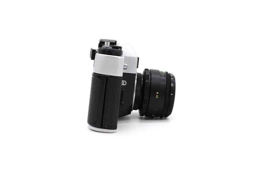 Фотокамера Зенит ЕТ silver + Гелиос 44-2 (1984)