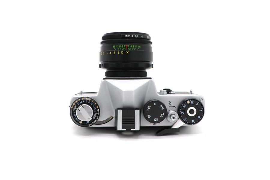 Фотокамера Зенит ЕТ silver + Гелиос 44-2 (1984)