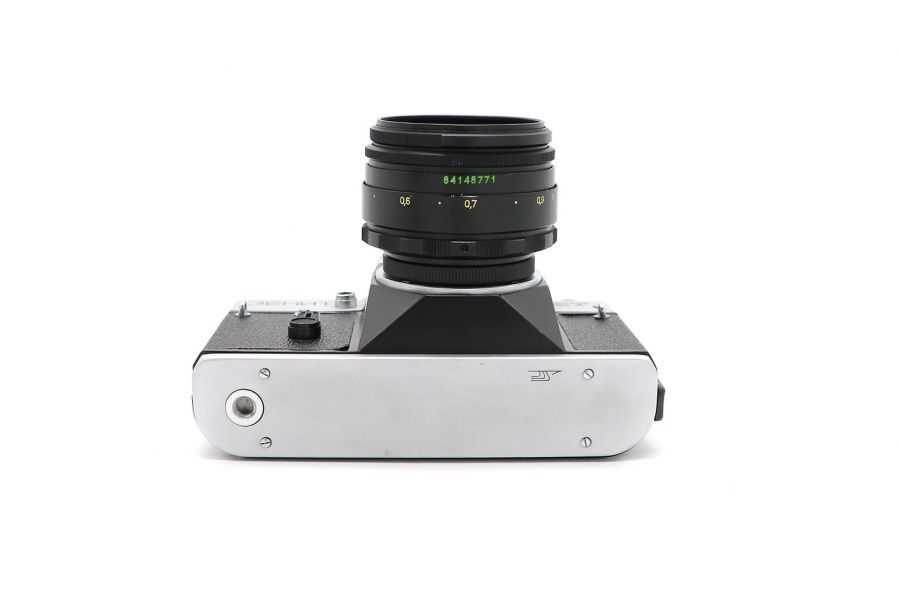 Фотокамера Зенит ЕТ silver + Гелиос 44-2 (1984)