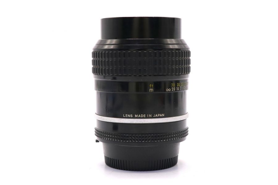 Мануальный объектив Nikon 105mm f/2.5 Nikkor