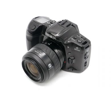 Фотокамера Minolta Dynax 300si kit (Japan)