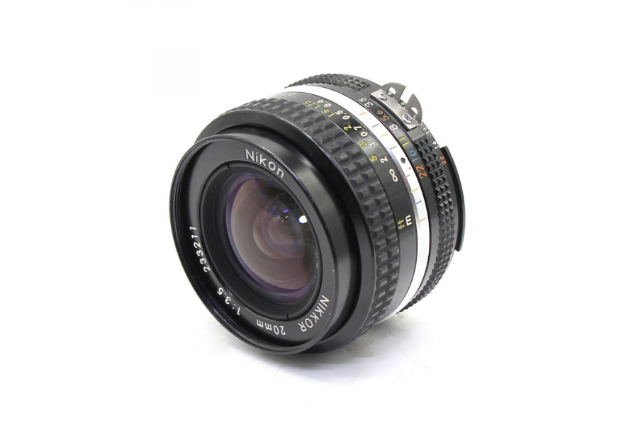 Широкоугольный объектив Nikon AI Nikkor 20mm f/3.5