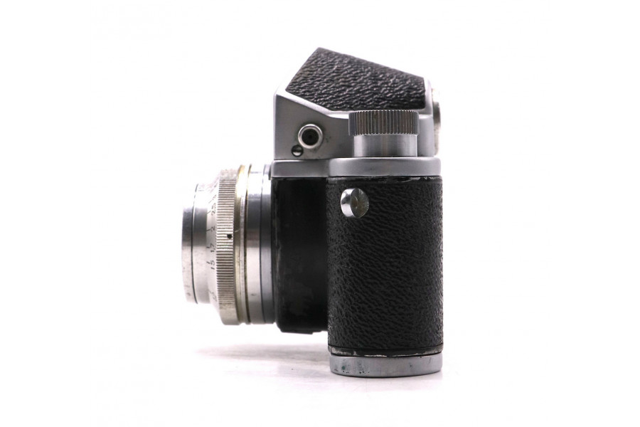 Фотоаппарат Зенит 1 в упаковке (СССР, 1954г)