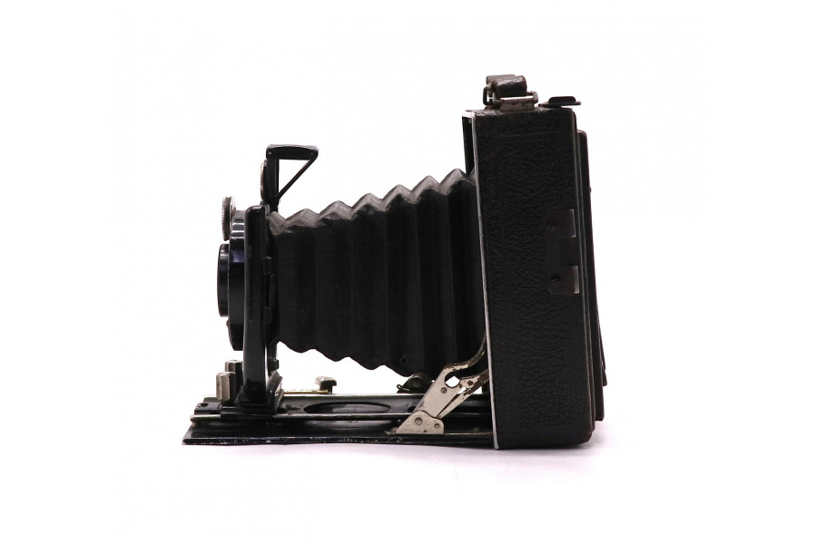 Складной пленочный фотоаппарат Voigtlander VAG