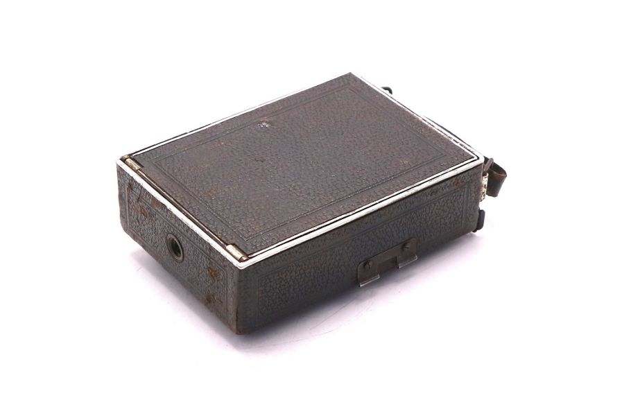 Складной пленочный фотоаппарат Voigtlander VAG