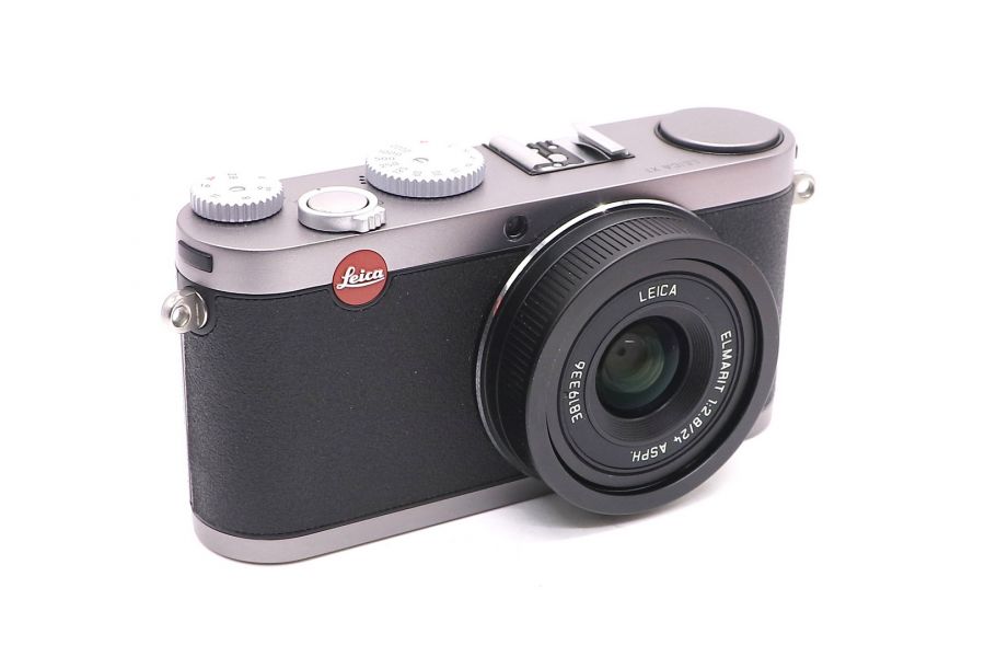 Компактный цифровой фотоаппарат Leica X1