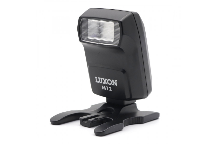 Компактная накамерная фотовспышка Luxon M12