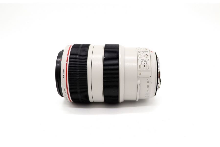 Canon EF 70-300mm f/4-5.6L IS USM в упаковке