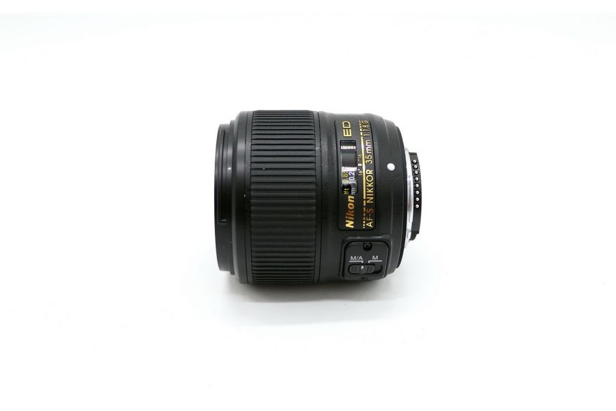 Nikon 35mm f/1.8G AF-S ED Nikkor новый в упаковке